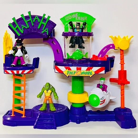The Joker Laff Factory Playset+29 Figures+3 Vehicles - Picture 3 of 12